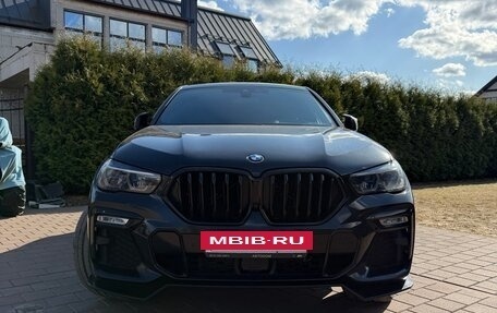 BMW X6, 2021 год, 9 000 000 рублей, 2 фотография