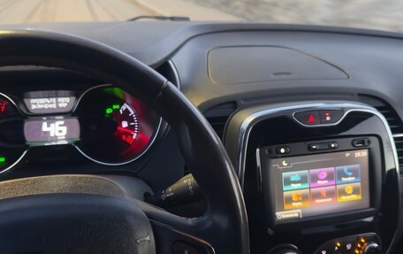 Renault Kaptur I рестайлинг, 2017 год, 1 350 000 рублей, 8 фотография