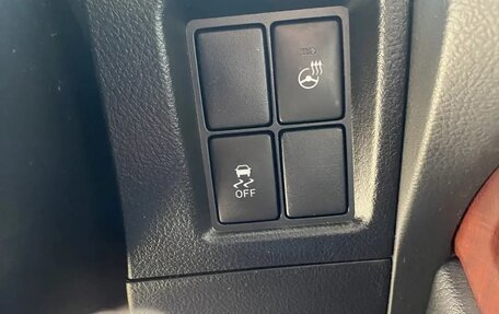 Toyota Land Cruiser Prado 150 рестайлинг 2, 2014 год, 3 690 000 рублей, 10 фотография