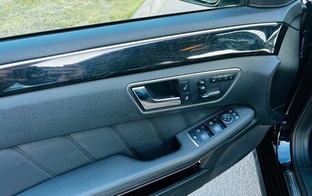 Mercedes-Benz E-Класс, 2012 год, 1 600 000 рублей, 14 фотография