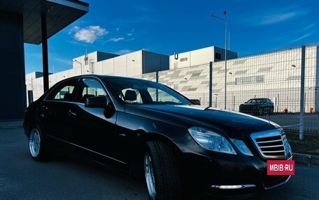 Mercedes-Benz E-Класс, 2012 год, 1 600 000 рублей, 2 фотография