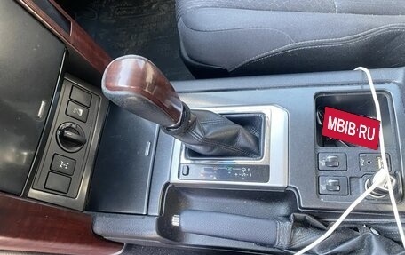 Toyota Land Cruiser Prado 150 рестайлинг 2, 2014 год, 3 690 000 рублей, 7 фотография