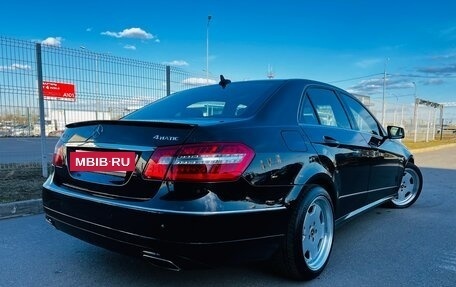 Mercedes-Benz E-Класс, 2012 год, 1 600 000 рублей, 8 фотография