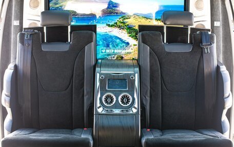 Mercedes-Benz V-Класс, 2024 год, 19 990 000 рублей, 10 фотография