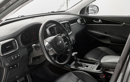 KIA Sorento II рестайлинг, 2018 год, 2 785 000 рублей, 11 фотография