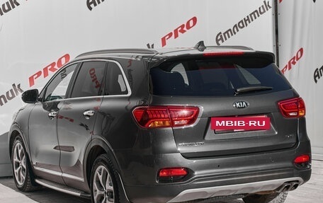 KIA Sorento II рестайлинг, 2018 год, 2 785 000 рублей, 8 фотография