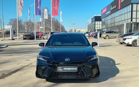 Toyota Camry, 2024 год, 3 720 000 рублей, 2 фотография