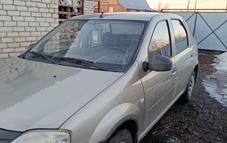 Renault Logan I, 2011 год, 380 000 рублей, 2 фотография