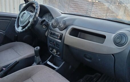 Renault Logan I, 2011 год, 380 000 рублей, 5 фотография