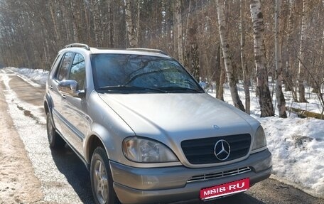 Mercedes-Benz M-Класс, 1998 год, 700 000 рублей, 3 фотография