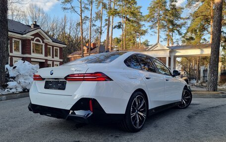 BMW 5 серия, 2025 год, 8 400 000 рублей, 2 фотография