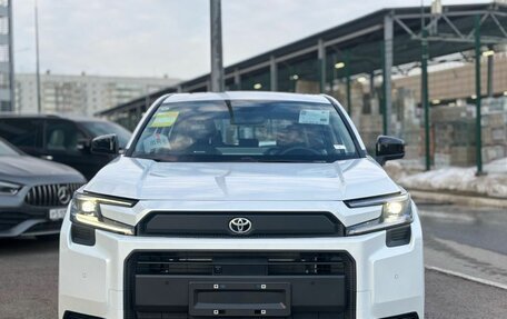 Toyota RAV4, 2025 год, 4 590 000 рублей, 8 фотография