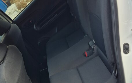 Toyota Aqua I, 2016 год, 1 050 000 рублей, 12 фотография