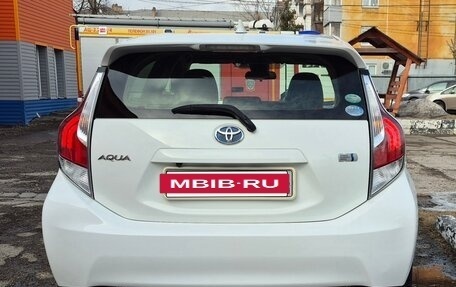 Toyota Aqua I, 2016 год, 1 050 000 рублей, 5 фотография