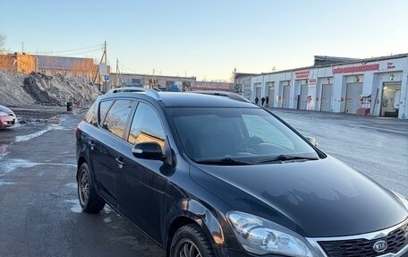 KIA cee'd I рестайлинг, 2010 год, 620 000 рублей, 2 фотография