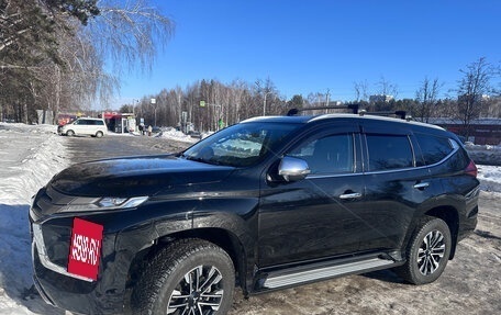 Mitsubishi Pajero Sport III рестайлинг, 2022 год, 4 900 000 рублей, 9 фотография