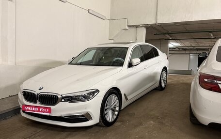 BMW 5 серия, 2018 год, 3 690 000 рублей, 2 фотография