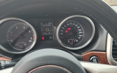 Jeep Grand Cherokee, 2012 год, 1 850 000 рублей, 6 фотография