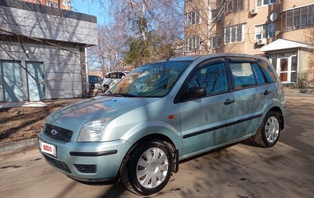 Ford Fusion I, 2003 год, 350 000 рублей, 2 фотография