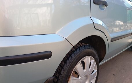 Ford Fusion I, 2003 год, 350 000 рублей, 14 фотография