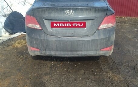 Hyundai Solaris II рестайлинг, 2015 год, 750 000 рублей, 2 фотография