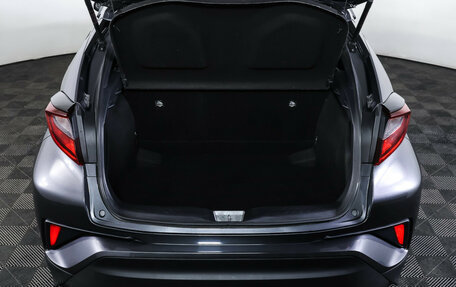 Toyota C-HR I рестайлинг, 2020 год, 2 099 000 рублей, 10 фотография