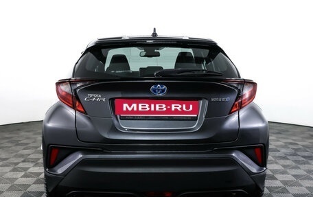 Toyota C-HR I рестайлинг, 2020 год, 2 099 000 рублей, 6 фотография