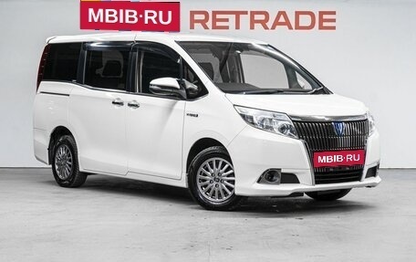 Toyota Esquire I, 2014 год, 2 070 000 рублей, 4 фотография