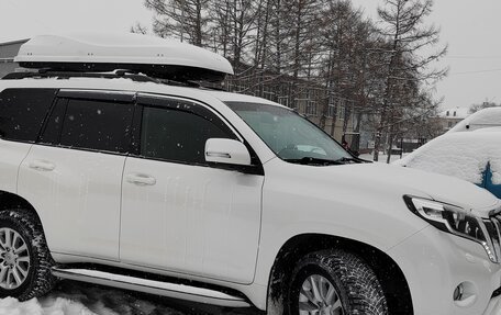 Toyota Land Cruiser Prado 150 рестайлинг 2, 2015 год, 4 500 000 рублей, 11 фотография