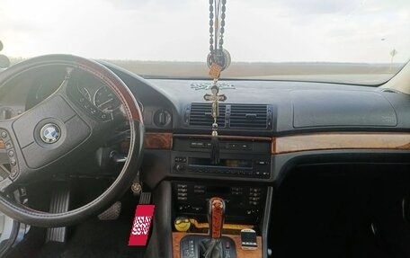 BMW 5 серия, 1998 год, 950 000 рублей, 13 фотография