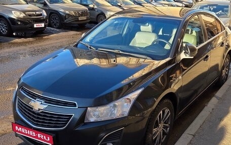 Chevrolet Cruze II, 2012 год, 950 000 рублей, 10 фотография