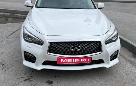Infiniti Q50 I рестайлинг, 2014 год, 1 980 000 рублей, 2 фотография