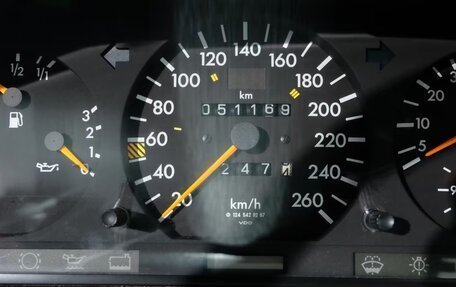 Mercedes-Benz E-Класс, 1993 год, 13 500 000 рублей, 6 фотография