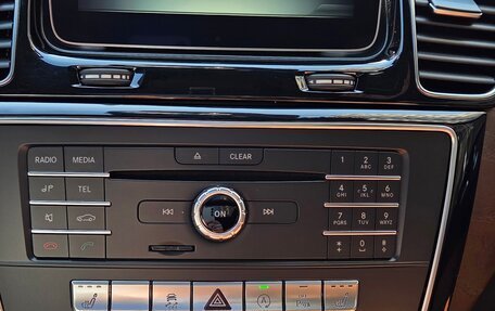 Mercedes-Benz GLS, 2017 год, 4 650 000 рублей, 24 фотография