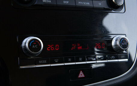 Mitsubishi Outlander III рестайлинг 3, 2021 год, 2 498 000 рублей, 15 фотография