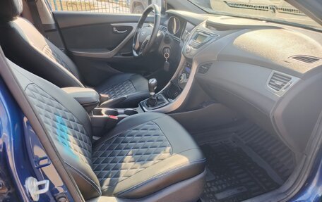 Hyundai Elantra V, 2012 год, 850 000 рублей, 9 фотография