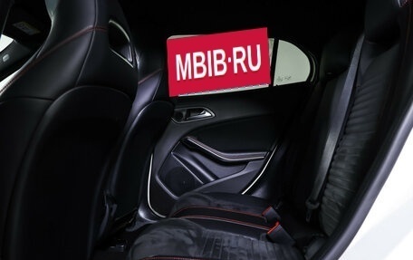 Mercedes-Benz GLA, 2017 год, 2 490 000 рублей, 12 фотография