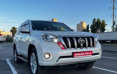 Toyota Land Cruiser Prado 150 рестайлинг 2, 2014 год, 3 800 000 рублей, 1 фотография