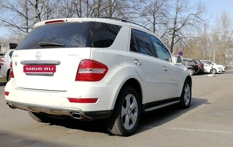 Mercedes-Benz M-Класс, 2010 год, 1 990 000 рублей, 4 фотография