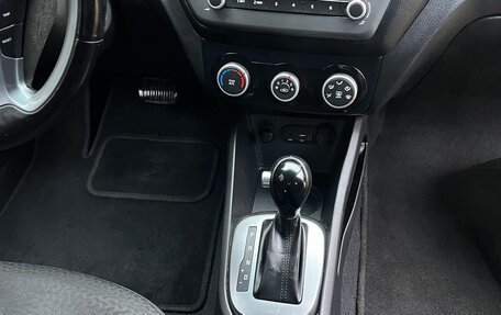 KIA Rio III рестайлинг, 2016 год, 1 495 000 рублей, 23 фотография