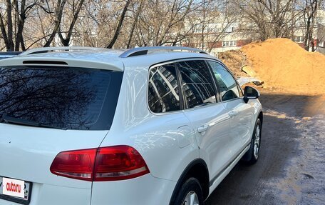 Volkswagen Touareg III, 2011 год, 2 290 000 рублей, 6 фотография