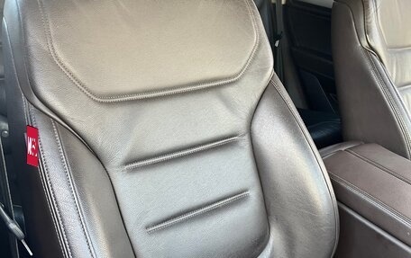 Volkswagen Touareg III, 2011 год, 2 290 000 рублей, 29 фотография