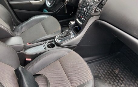 Opel Astra J, 2010 год, 759 000 рублей, 12 фотография