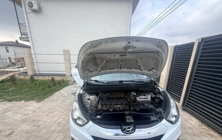 Hyundai ix35 I рестайлинг, 2011 год, 1 650 000 рублей, 10 фотография