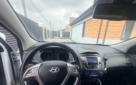 Hyundai ix35 I рестайлинг, 2011 год, 1 650 000 рублей, 20 фотография