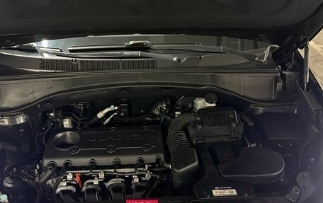 Hyundai Santa Fe III рестайлинг, 2018 год, 2 100 000 рублей, 14 фотография