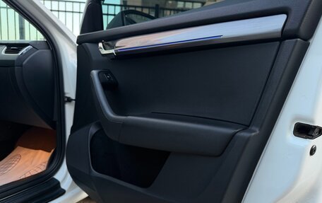 Skoda Octavia, 2019 год, 1 799 000 рублей, 12 фотография