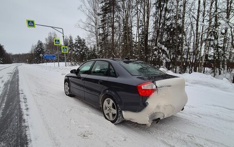 Audi A4, 2003 год, 690 000 рублей, 2 фотография