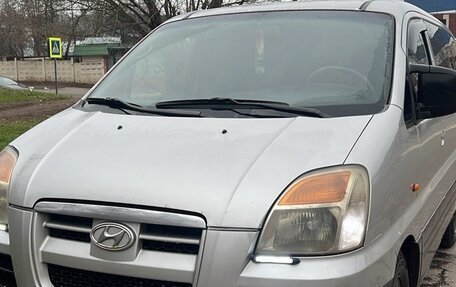 Hyundai Starex I рестайлинг, 2003 год, 775 000 рублей, 3 фотография