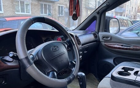 Hyundai Starex I рестайлинг, 2003 год, 775 000 рублей, 7 фотография